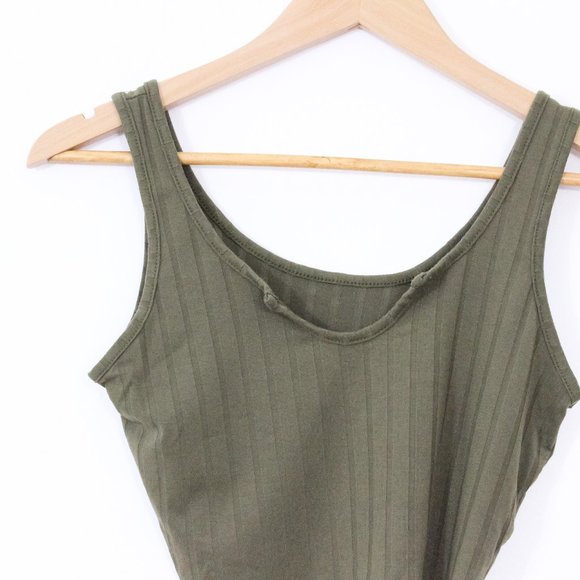 *Zaful Green Ribbed Cropped Tank Top - Picture 2 of 6